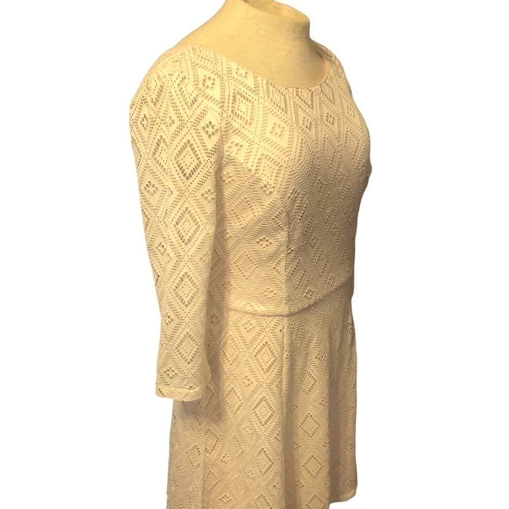 Lily Rose Bateau Neck Low-Back Dress Fit & Flared Ivory Lace Over Cream Size Sm - Picture 6 of 9